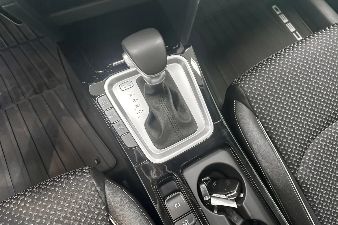 picture of a car
