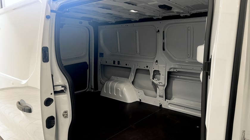 Bild 5 av Renault Trafic Skåpbil L2h1 Nordic Line Dci 150 Automat Bva9 Demo
