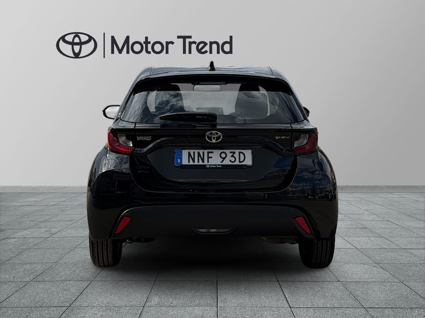 Bild 4 av Toyota Yaris Hybrid 115 CVT,116hk,Komfortpkt,720mil