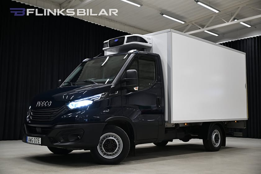 Bild 1 av Iveco Daily 35-140 Chassi Cab Automat 136HK Automat|Kylbil|Volymskåp|BG-Lyft|Nattkyla