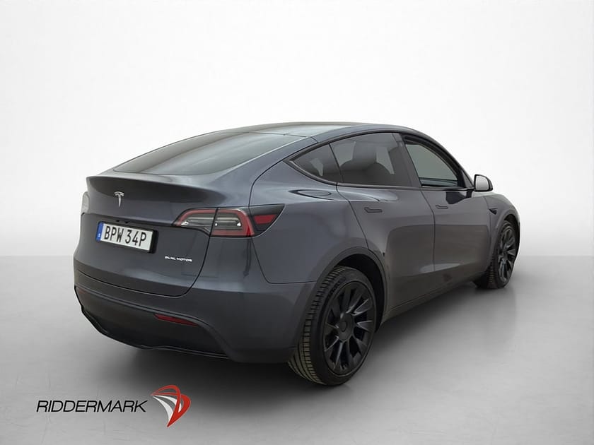 Bild 5 av Tesla Model Y Long Range AWD Autopilot Svensksåld