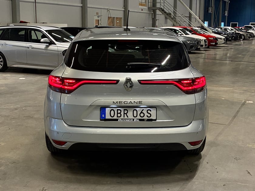 Bild 4 av Renault Mégane Sport Tourer 1,3 TCe 140hk Keyless Vinterhjul Leasbar