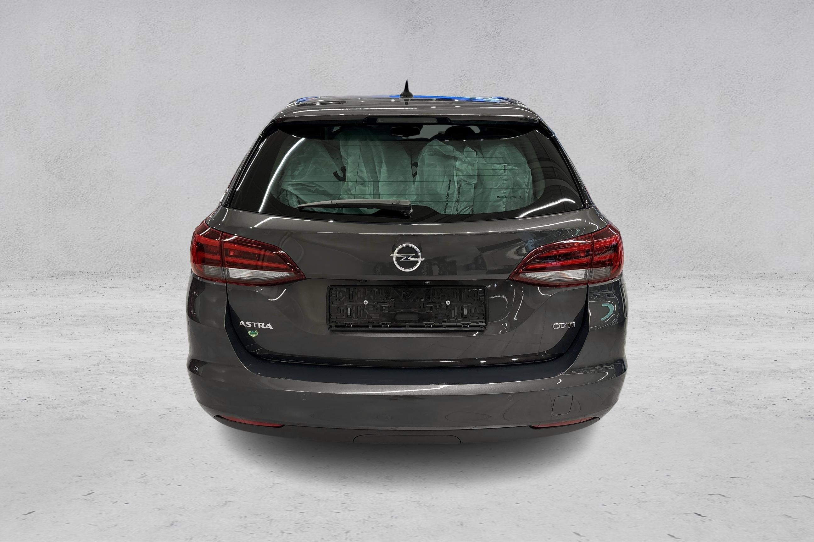 Thumnail bilde 3 av Opel Astra Sports Tourer