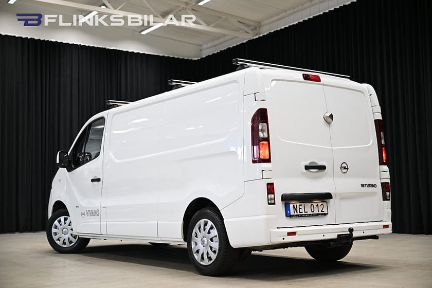 Bild 4 av Opel Vivaro Skåpbil CDTi 125HK L2|Nedlackad|Drag|Värmare|GPS|Backkamera