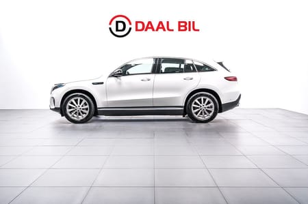 Mercedes-Benz EQC 400 4MATIC 4M 80 kWh 408HK DRAG B-KAM P-VÄRM NAVI