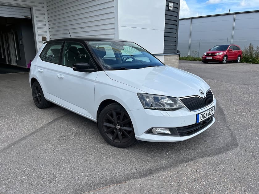 Bild 3 av Škoda Fabia Skoda 1.2 TSI (motorvärmare) 2.99% Ränta