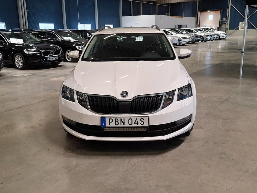 Bild 5 av Škoda Octavia Kombi Skoda 1.6 TDI SCR Ambition V-hjul Drag