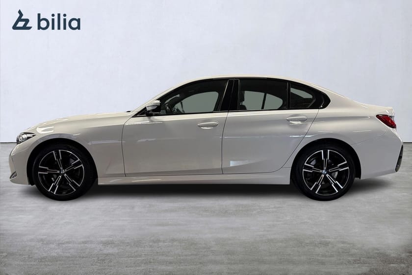 Bild 3 av BMW 320i xDrive Sedan 320 M-sport | H&K | PDC | Farthållare
