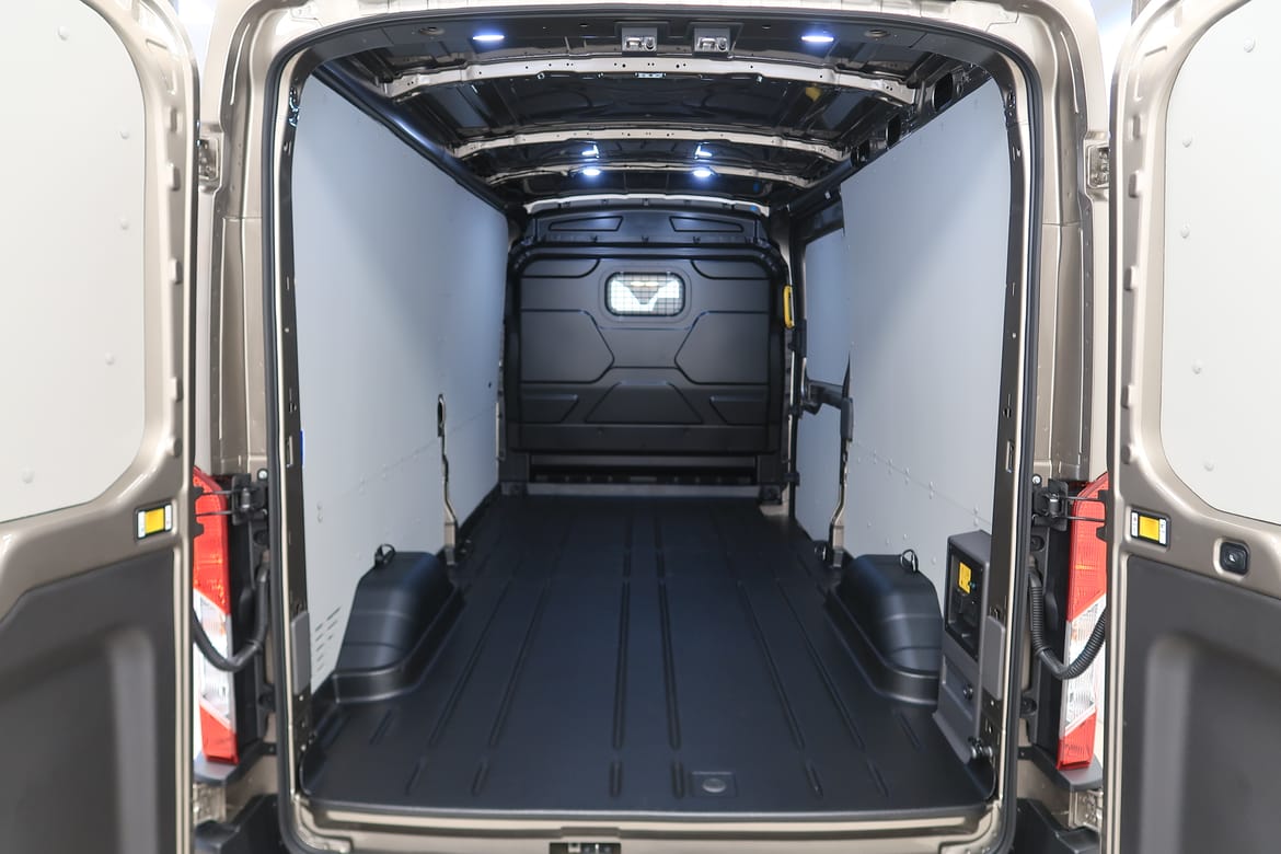 Ford Transit 2023 - miniatyr 5