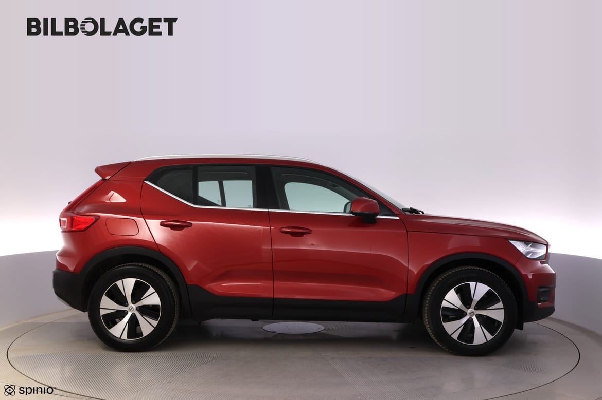 Volvo XC40 2022 - miniatyr 2