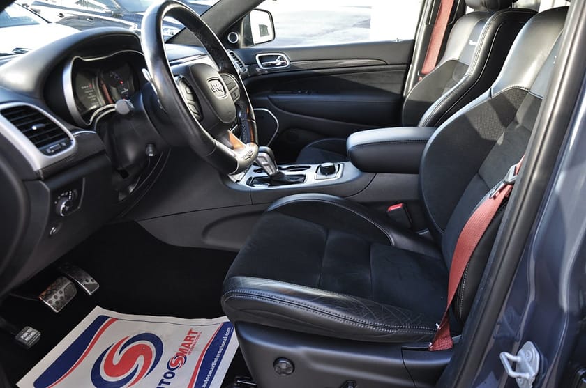 Bild 5 av Jeep Grand Cherokee SRT Hellcat/Trackhawk Trackhawk 6.2 V8 Pano Drag Magnaflow