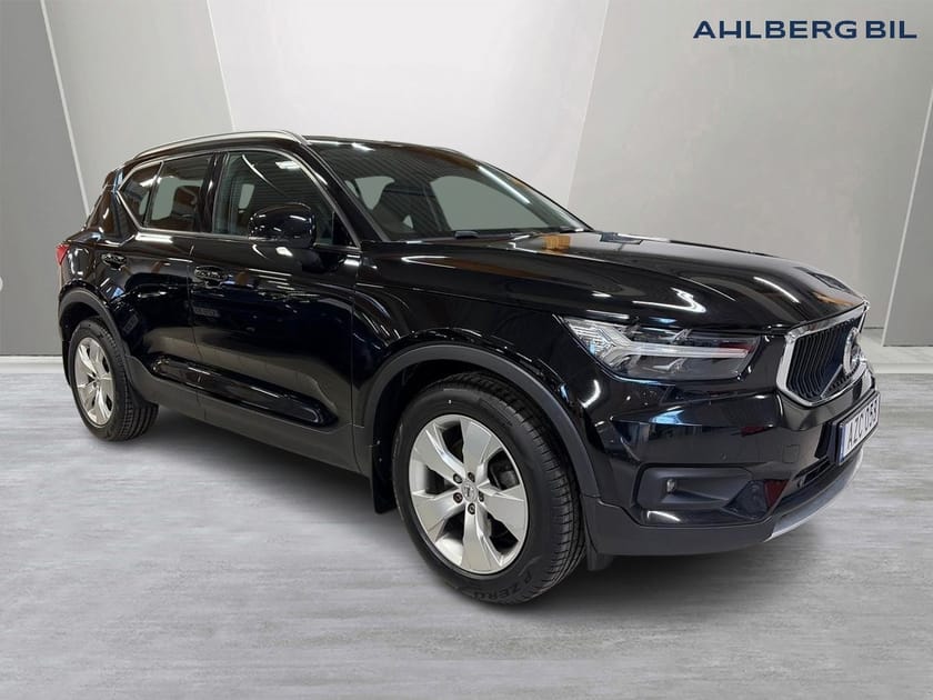 Bild 1 av Volvo XC40 D4 AWD Momentum Intro Edition, Läderklädsel, Dynförlängning, Parkeringssensorer fram/bak, Keyless, Dragkrok