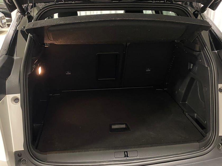 Bild 4 av Peugeot 3008 GT PureTech 130 AUT MOTORISERAD BAKLUCKA
