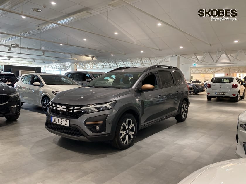 Bild 3 av Dacia Jogger 7-sätes HYBRID 140 extreme 7 platser