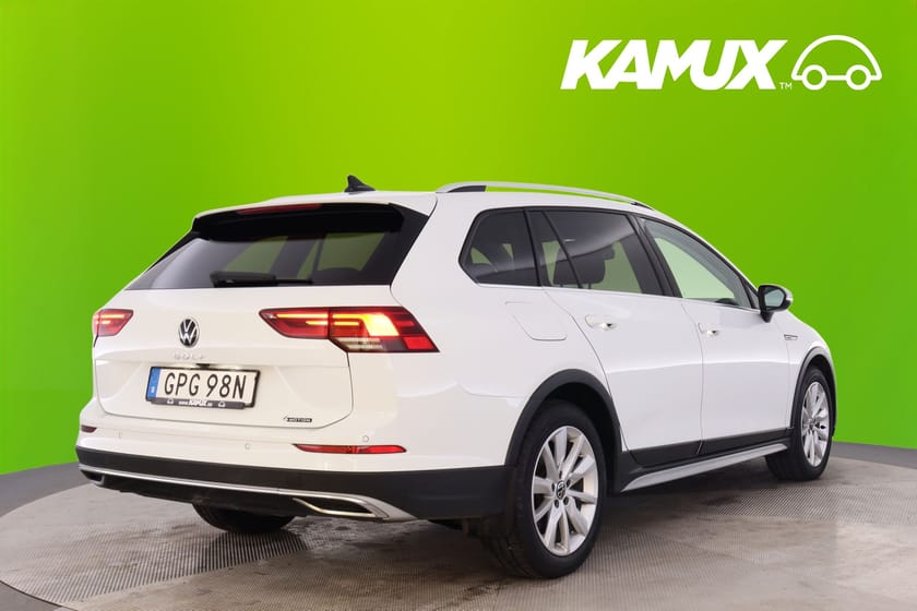 Bild 4 av Volkswagen Golf Alltrack 2.0 TDI 4M 200hk Cockpit B-Kam Drag Värm CarPlay