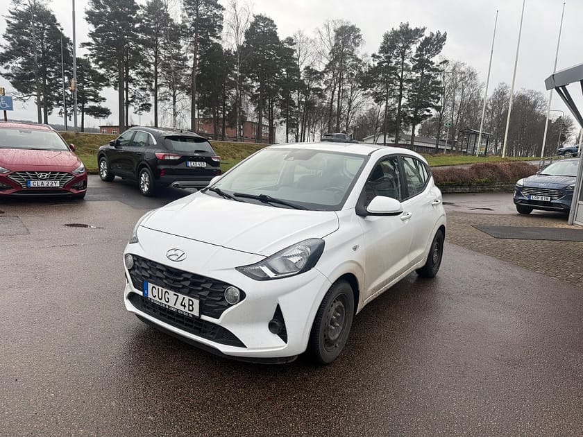 Bild 1 av Hyundai i10 1.0 blue First Edition CARPLAY RATTVÄRME FARTHÅLLARE V-Hjul