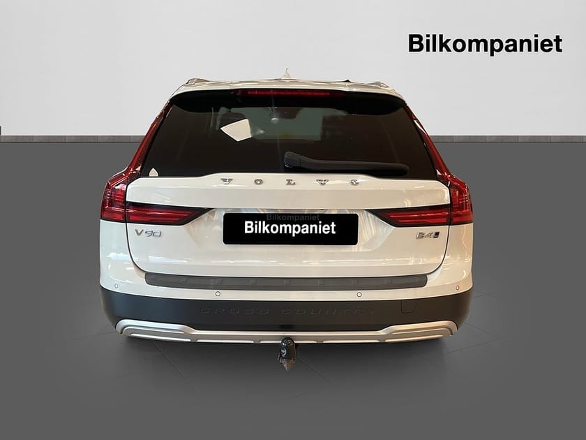 Bild 5 av Volvo V90 Cross Country B4 AWD Geartronic Momentum (Vinterhjul, Dragkrok)