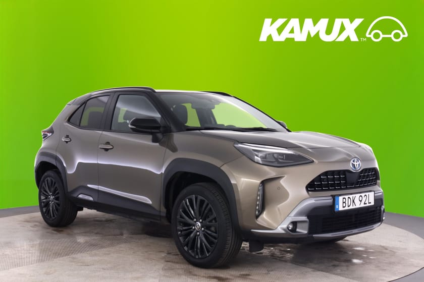 Bild 1 av Toyota Yaris Cross Hybrid AWD-i Adventure Plus Panorama JBL Navi HUD