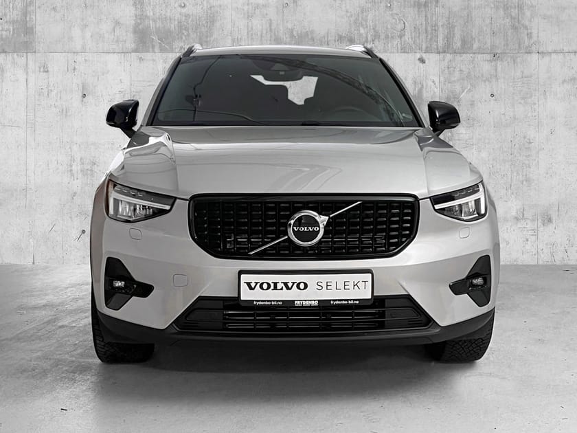 Bilde 3 av Volvo XC40 Recharge T5 Plus Dark SEMI.EL.HF|KLIMA.PK|TONEDE++