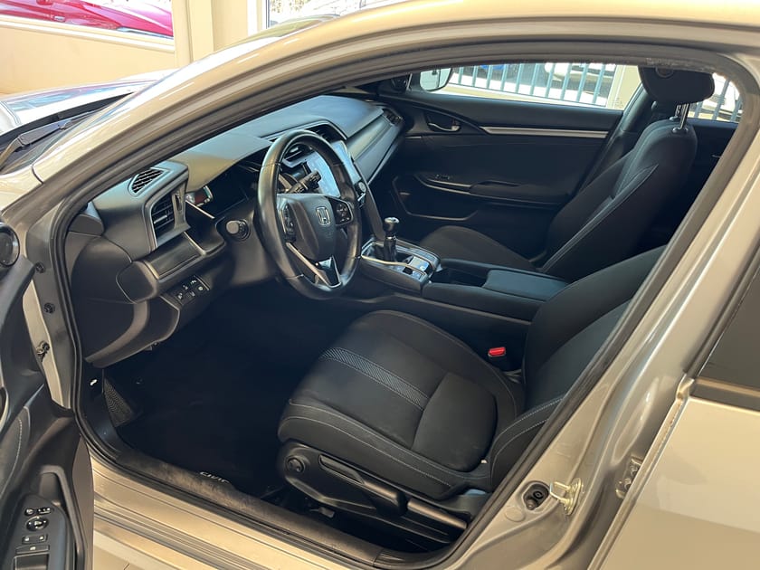 Bild 5 av Honda Civic 1,0 elegance 5dr Kamrem bytt!