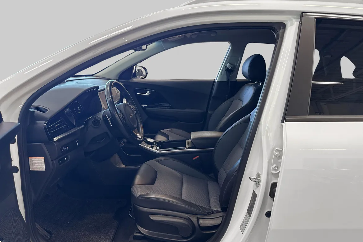 picture of a car