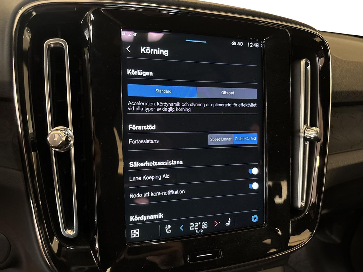 Volvo XC40 2023 - miniatyr 17