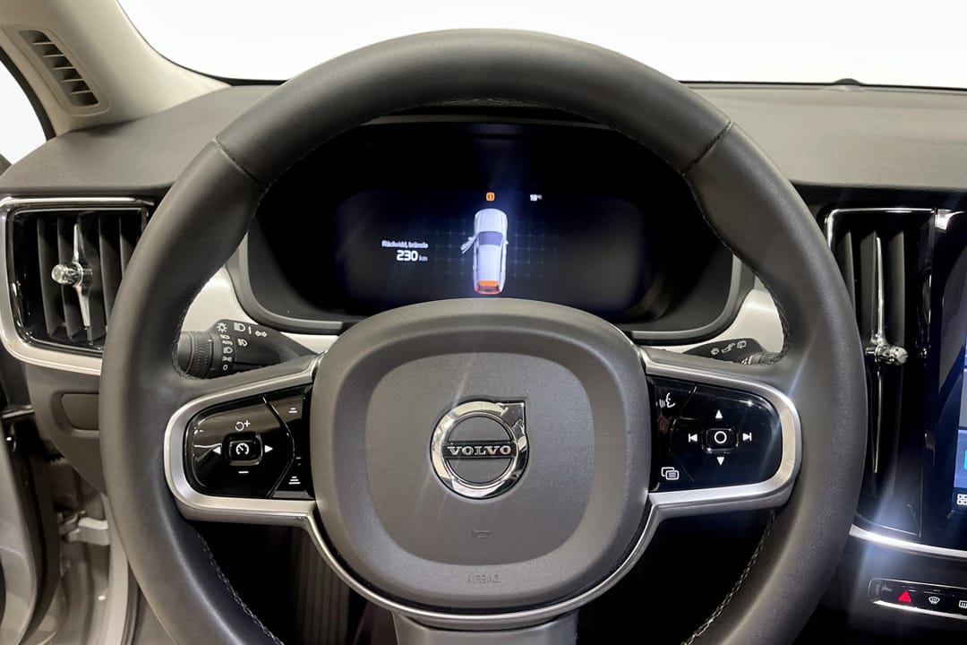 Volvo V90 Cross Country