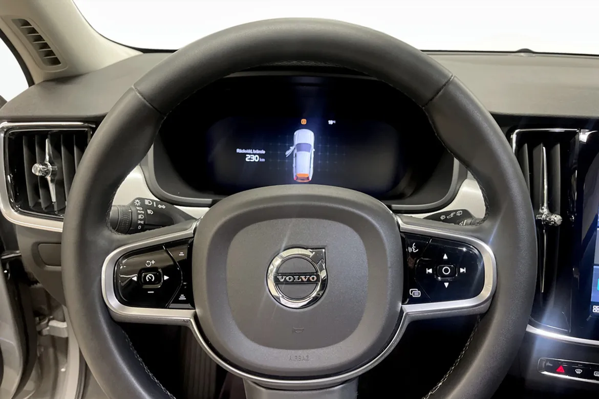 Volvo V90 Cross Country