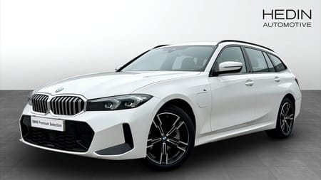 BMW 330e xDrive Touring M Sport Drag Adaptiv Farthållare Panoramatak