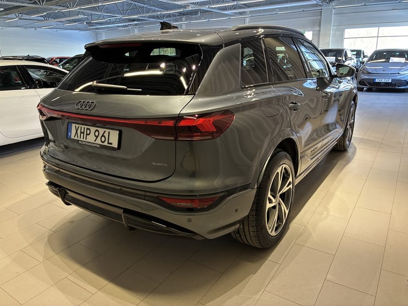 Bild 4 av Audi Q6 e-tron quattro SUV *2026
