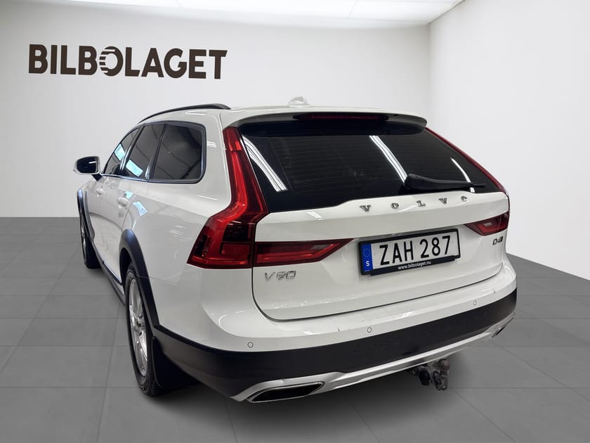 Bild 3 av Volvo V90 Cross Country D4 AWD Business
