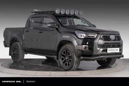 Toyota Hilux Dobbelcab Invincible X/Takgrind/Ekstralys/Blitser/Krok3500KG
