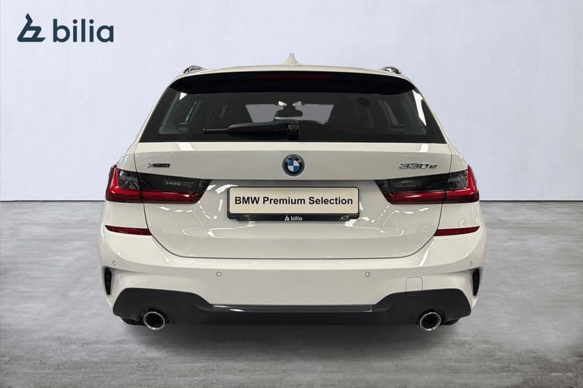 Bild 5 av BMW 330e xDrive Touring M-Sport | Drag | Rattvärme | Navi