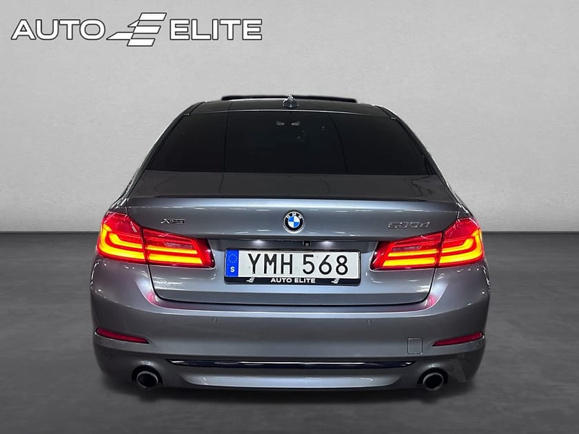 Bild 4 av BMW 530d xDrive Sedan 530 D XDRIVE|STEPTRONIC|SPORT LINE|NYSERVAD|TAKLUCKA
