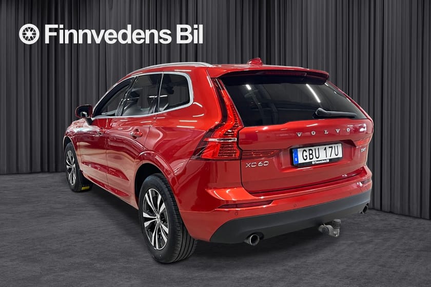 Bild 2 av Volvo XC60 B4 AWD Diesel Mom Adv *Drag/S&V-hjul/Nav/Voc*