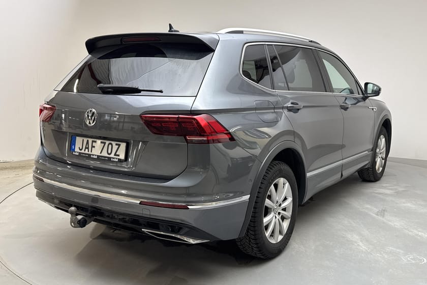 Bild 3 av Volkswagen Tiguan Allspace 7-sätes 2.0 TDI 4MOTION 200hk R-line 7sits