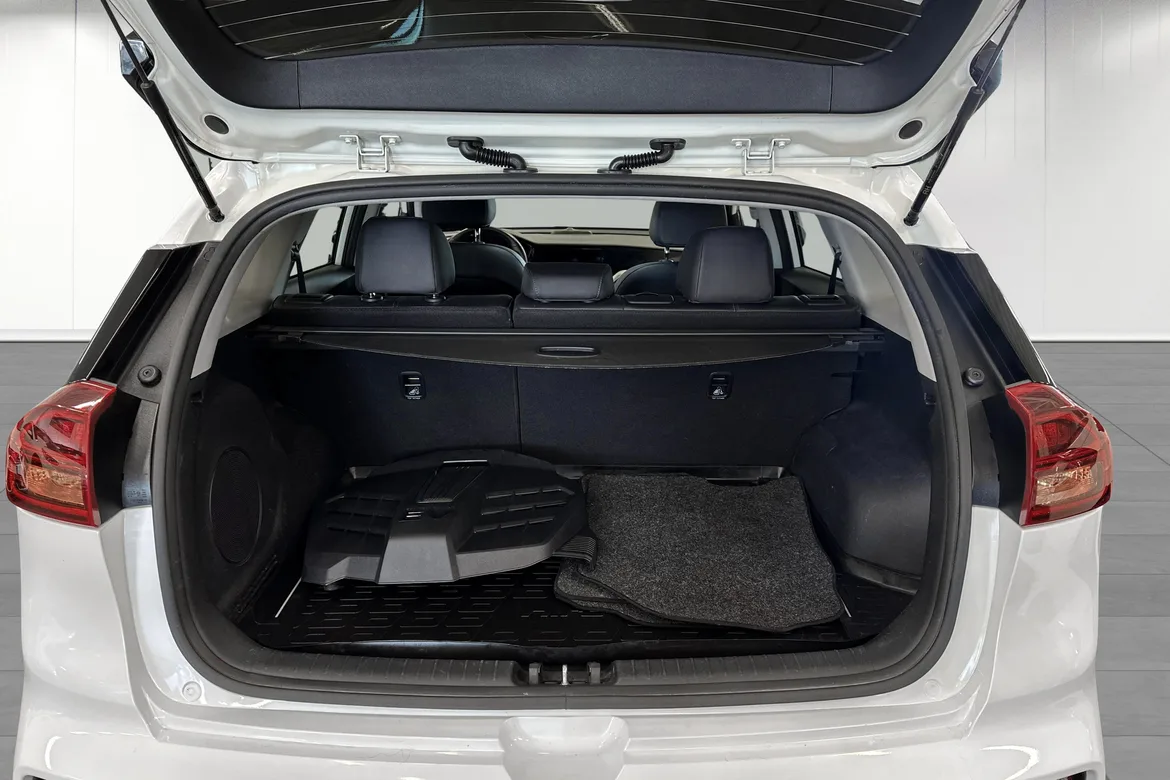 picture of a car