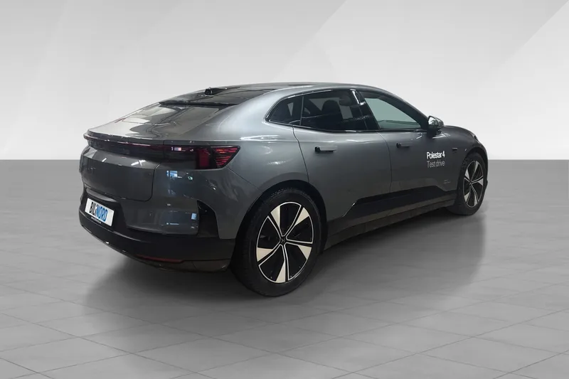 Polestar 4 Long Range Dual motor bilde 5