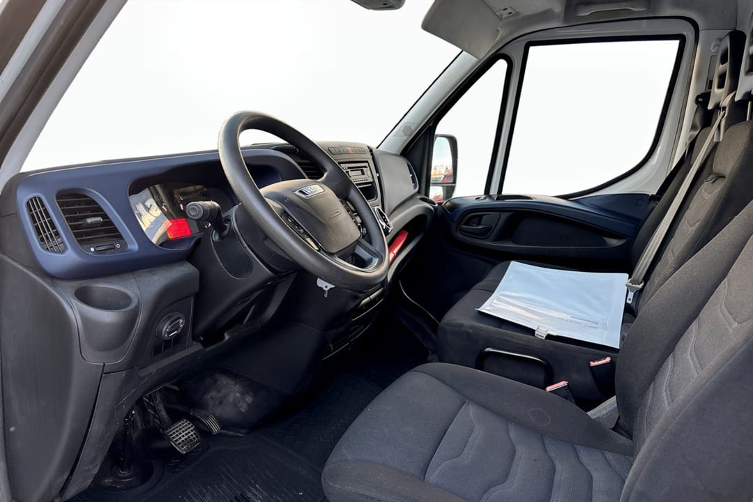 Iveco Daily 35-120 Van
