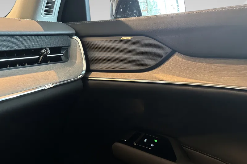 Volvo EX90 Twin Motor Performance 7-seater bilde 16