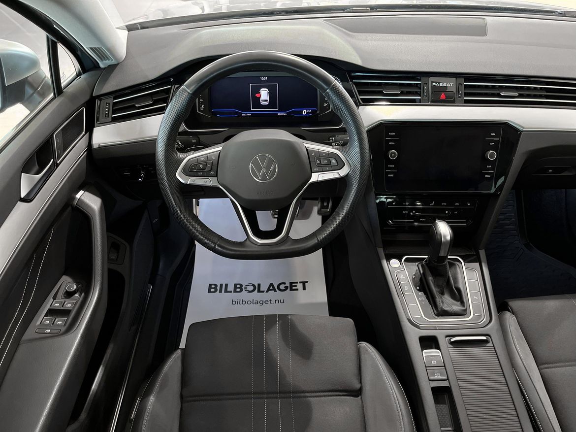 Volkswagen Passat 2023 - miniatyr 9