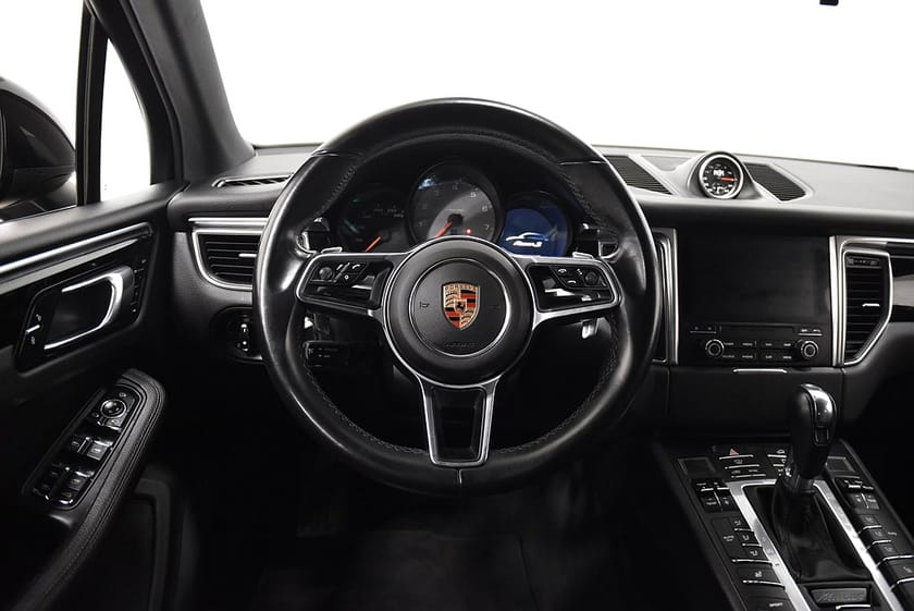 Bild 2 av Porsche Macan S PDK AWD Sport Chrono BOSE 18-vägs Navi SoV