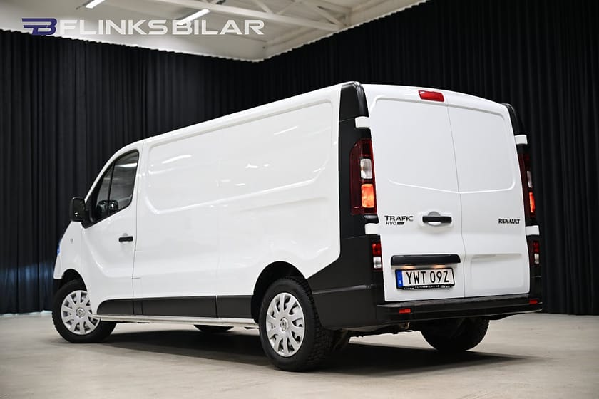 Bild 4 av Renault Trafic Skåpbil dCi 120HK L2|Lång|LED|Värmare|EnÄgare|Kamkedja|Leasbar