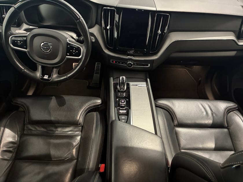 Bild 5 av Volvo XC60 T8 AWD R-Design