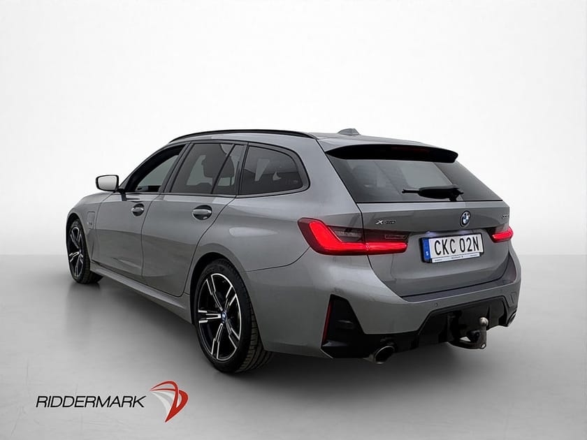 Bild 5 av BMW 330e xDrive Touring 292hk M Sport Wide Drag HiFi CarPlay Navi