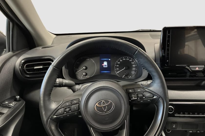 Bild 3 av Toyota Yaris Hybrid 115 Active Komfortpaket