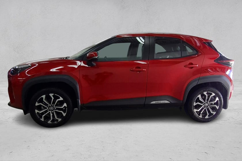 Bilde 2 av Toyota Yaris Cross Hybrid AWD-i Active - LED - Adaptiv cruise - Ryggekam.