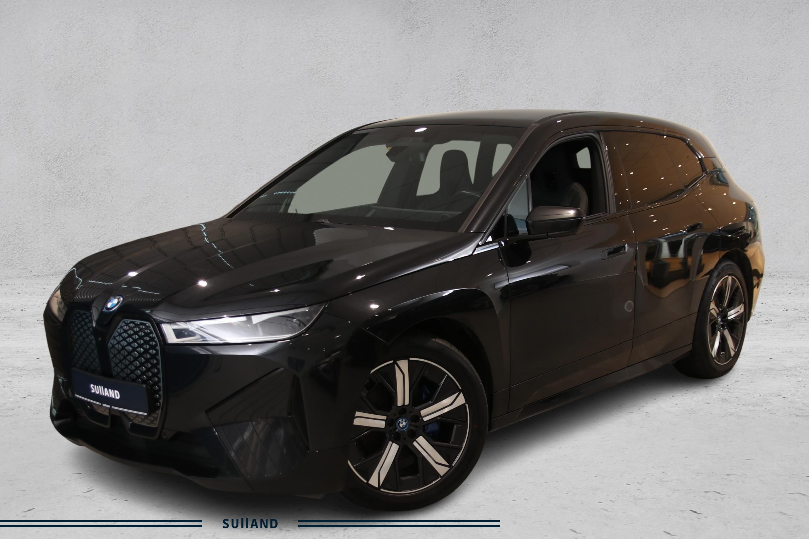 BMW iX xDrive50