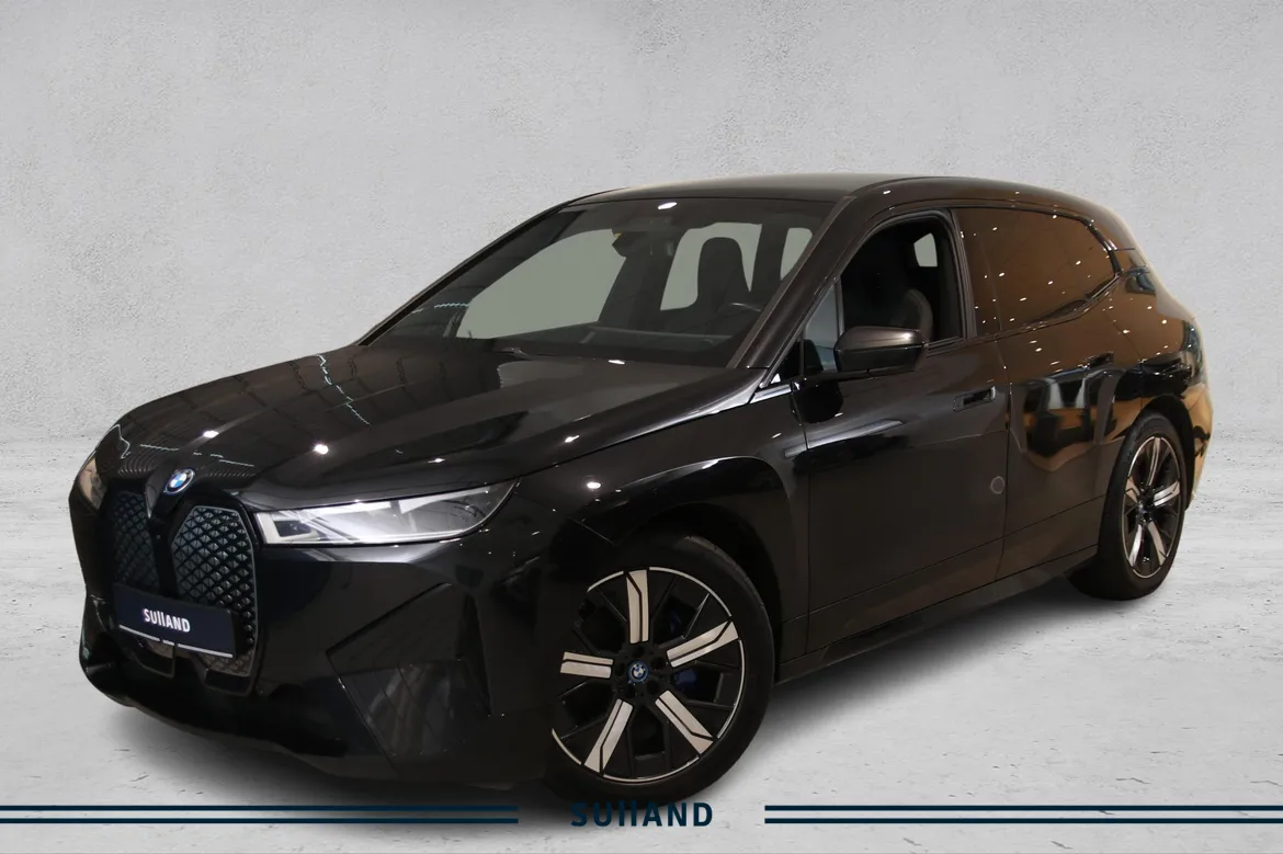 Bilde av BMW iX xDrive50