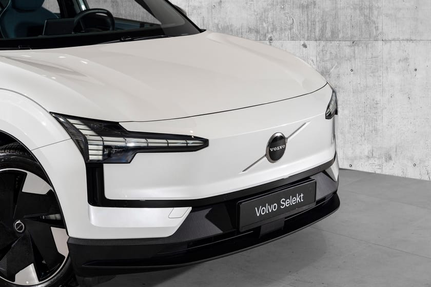 Bilde 5 av Volvo EX30 Twin Motor Performance AWD Plus - H&K lydanlegg/ Varmepumpe/ Ryggekamera